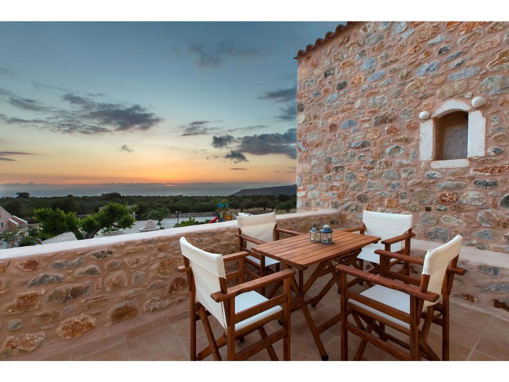 Aparthotel Pandora Pírgos Dhiroú Esterno foto